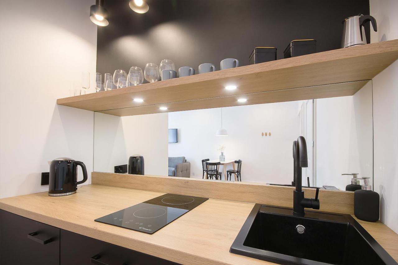 Wanderlust Apartments Krakow Bagian luar foto