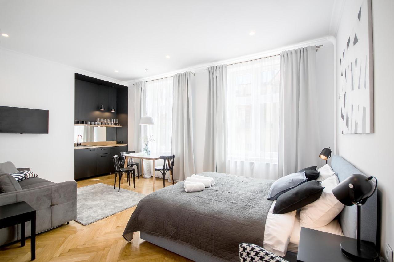 Wanderlust Apartments Krakow Bagian luar foto