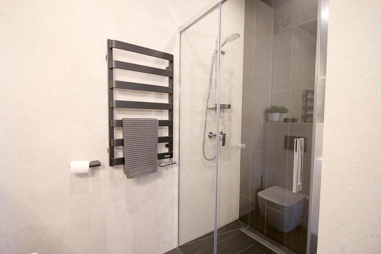 Wanderlust Apartments Krakow Bagian luar foto