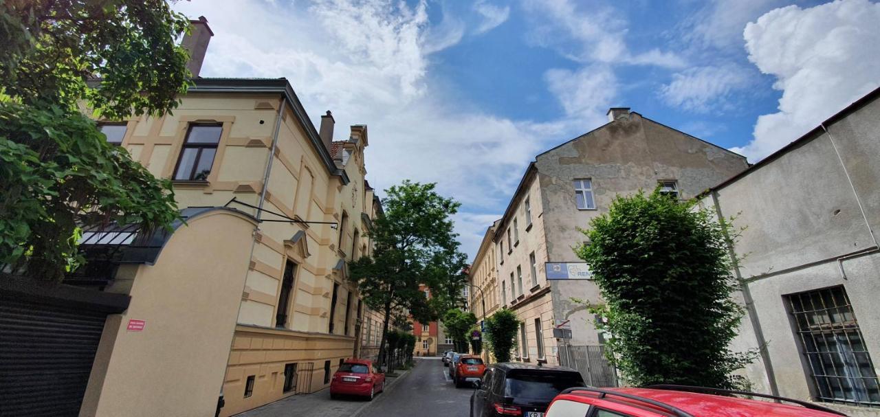 Wanderlust Apartments Krakow Bagian luar foto