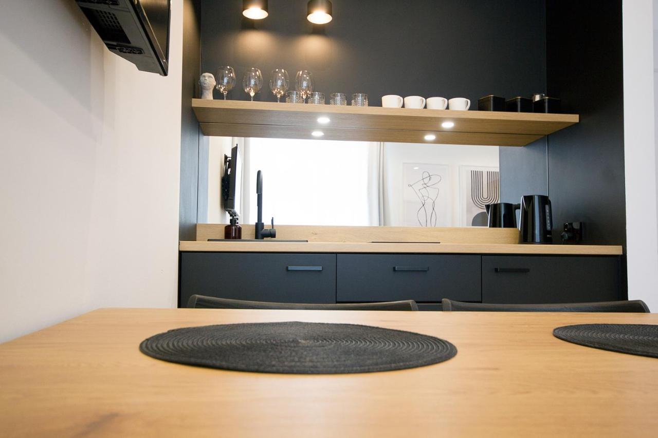 Wanderlust Apartments Krakow Bagian luar foto