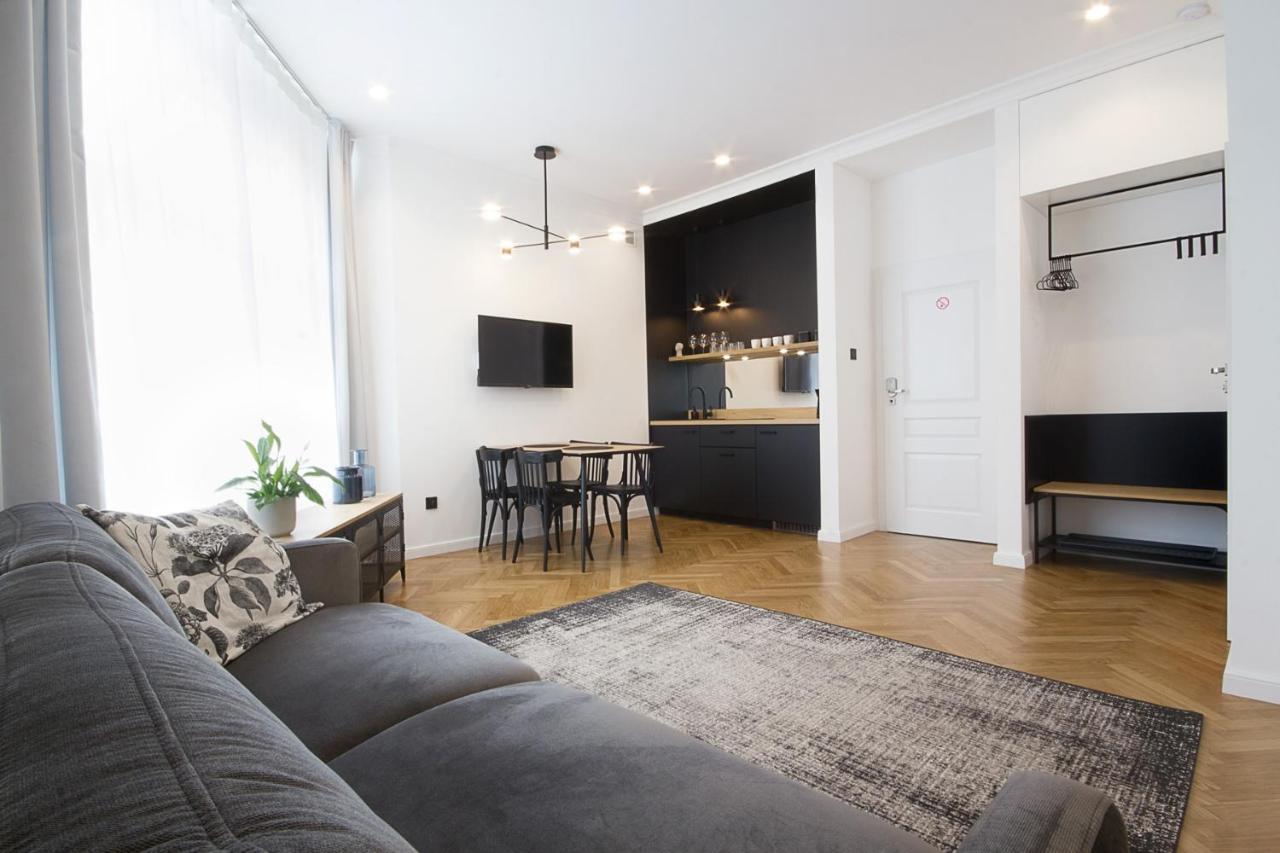 Wanderlust Apartments Krakow Bagian luar foto